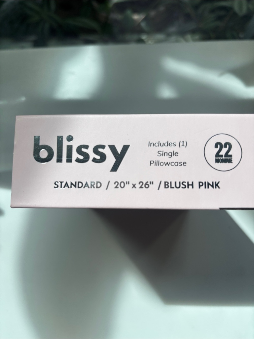Blissy 100% mulberry silk pillowcase - Picture 3 of 7